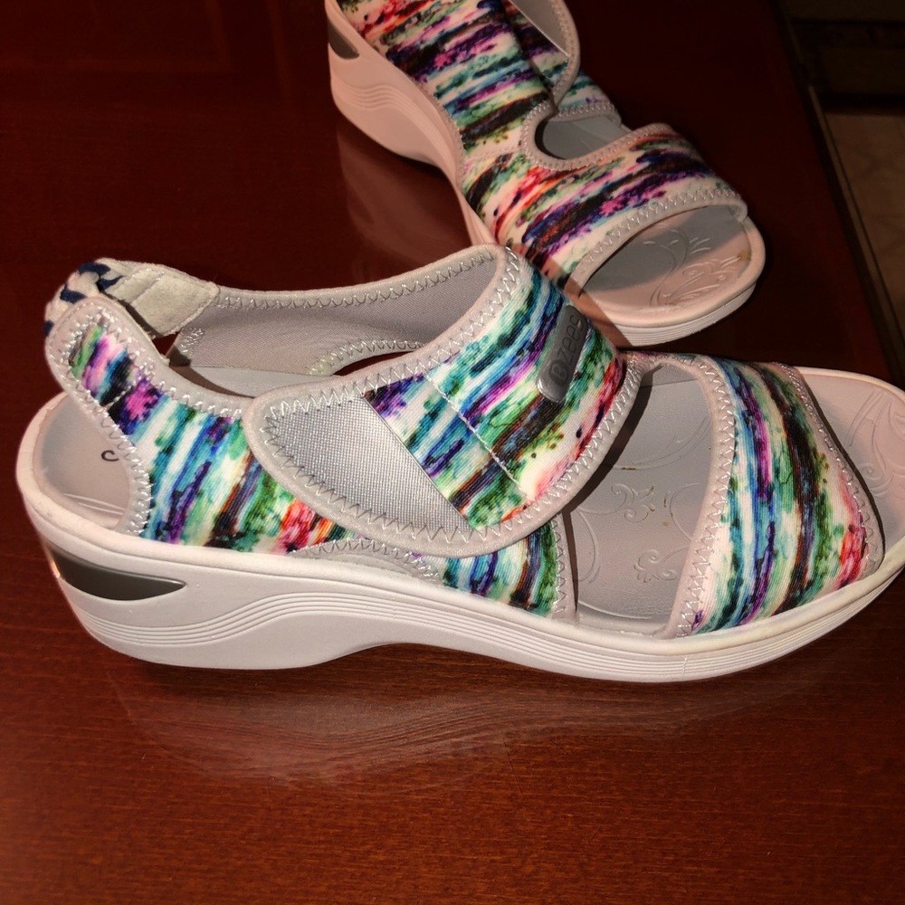 BZees waterproof sandals
